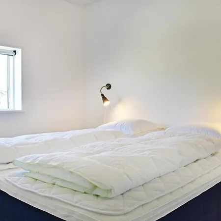 Four-bedroom Holiday In Ulfborg Fjand Gårde